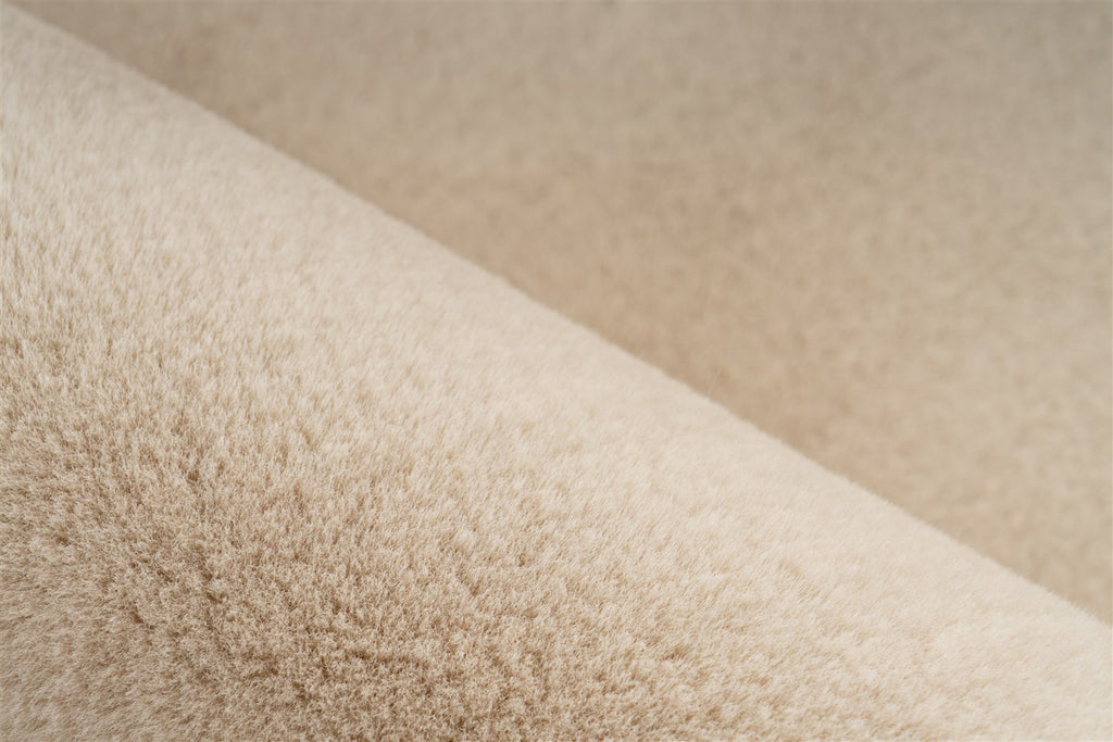 Rabbit Light Sheepskin 800