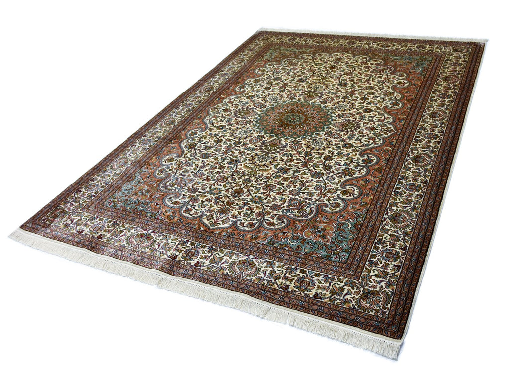 Kashan 5172 Multi 172cm x 244cm (B.No. 333)