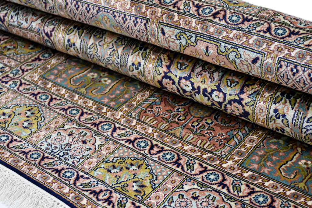 Hamadan 12377 Multi 129cm x 187cm (B.No. 126)