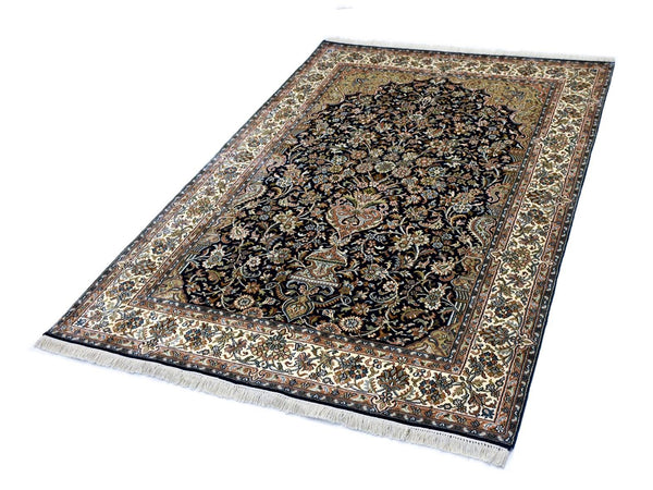 Kuldar 8327 Multi 122cm x 183cm (B.No. 282)