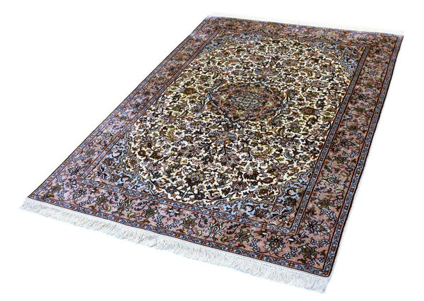 Kashan 8896 Multi 124cm x 176cm (B.No. 284)