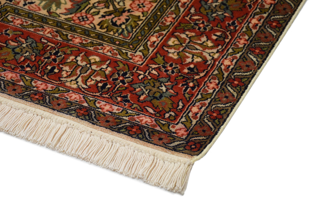 Kashan 999 Multi 94cm x 151cm (B.No. 94)
