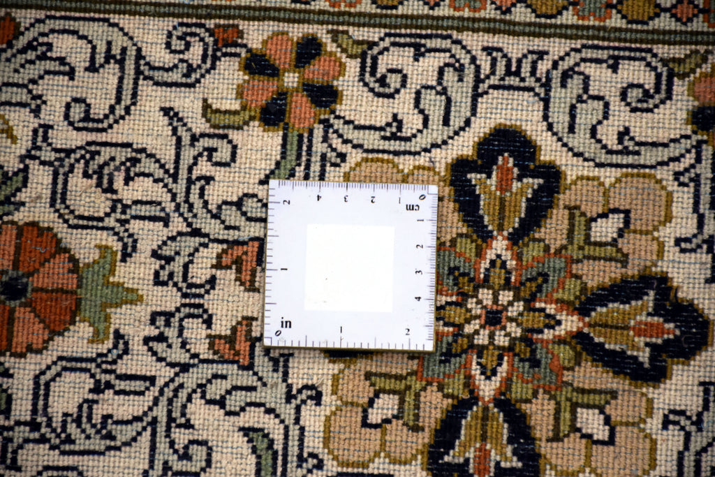 R.Taj 9604 Multi 279cm x 369cm (B.No. 429)