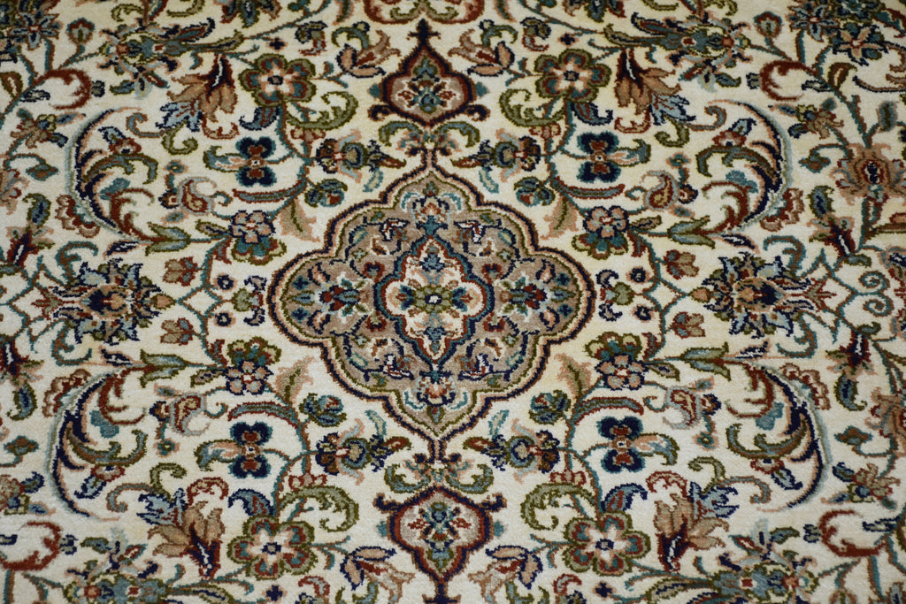 Kashan 12357 Multi 98cm x 152cm (B.No. 39)