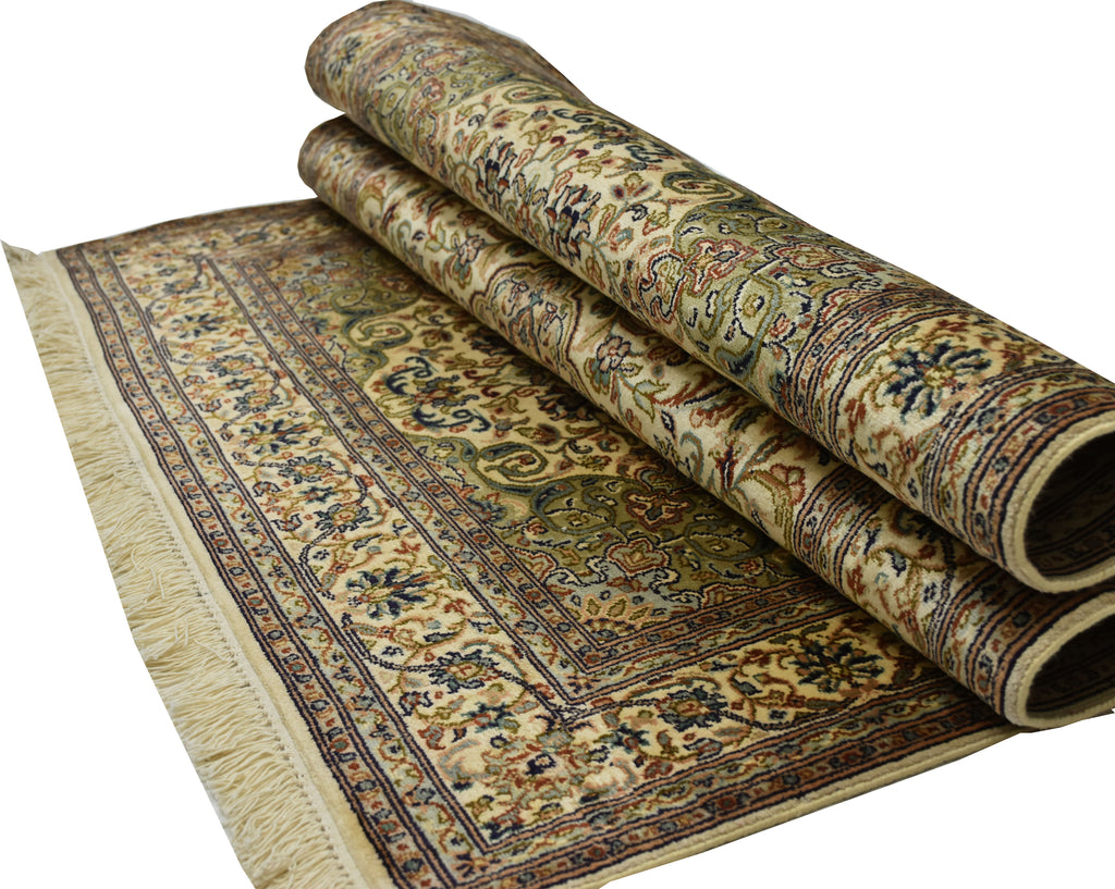 Kashan 12357 Multi 98cm x 152cm (B.No. 39)