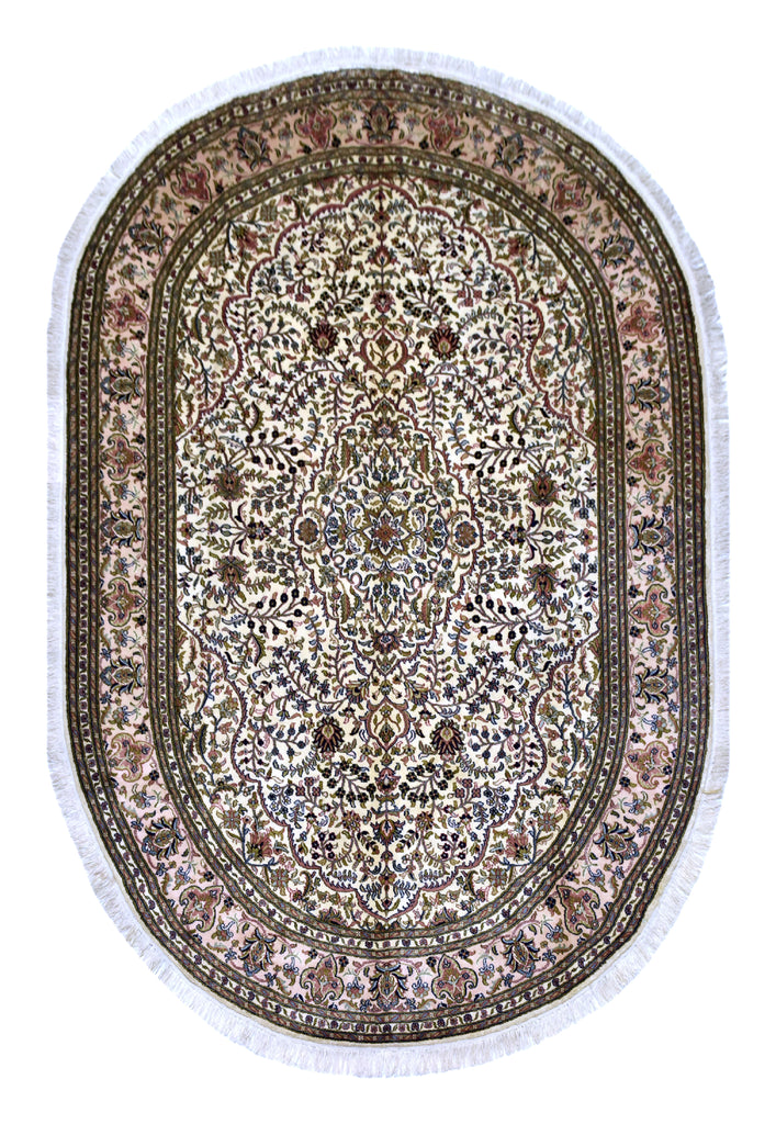 Kashan 3919 Multi 171cm x 243cm (B.No. 323)