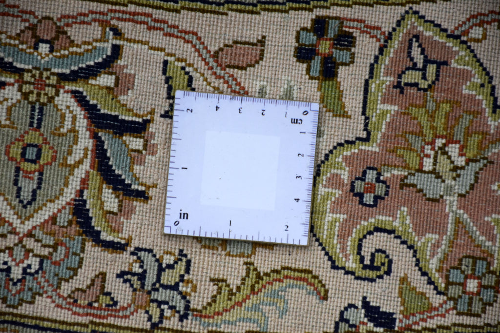 Kashan 3919 Multi 171cm x 243cm (B.No. 323)