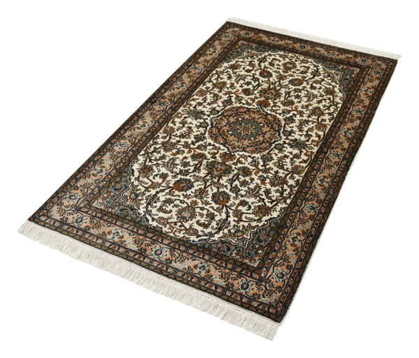 Kashan 5827 Multi 95cm x 153cm (B.No. 14)