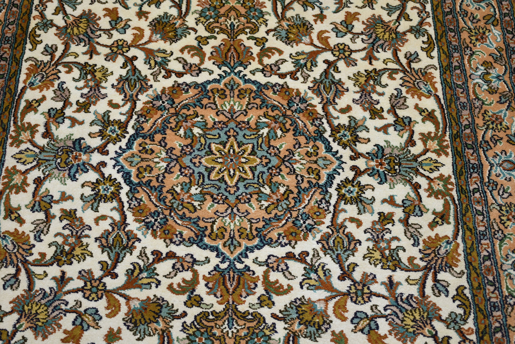 Kashan 5827 Multi 95cm x 153cm (B.No. 14)