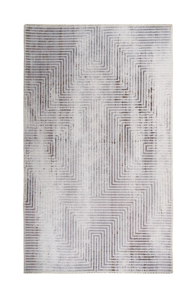 Maya 600