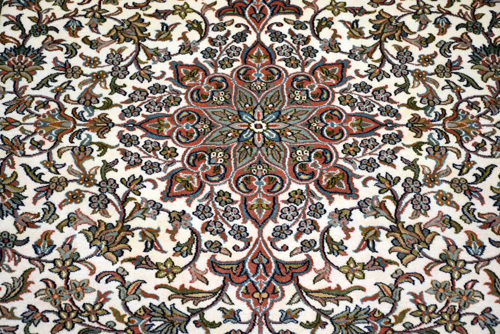 Kashan 12185 Multi 129cm x 181cm (B.No. 150)
