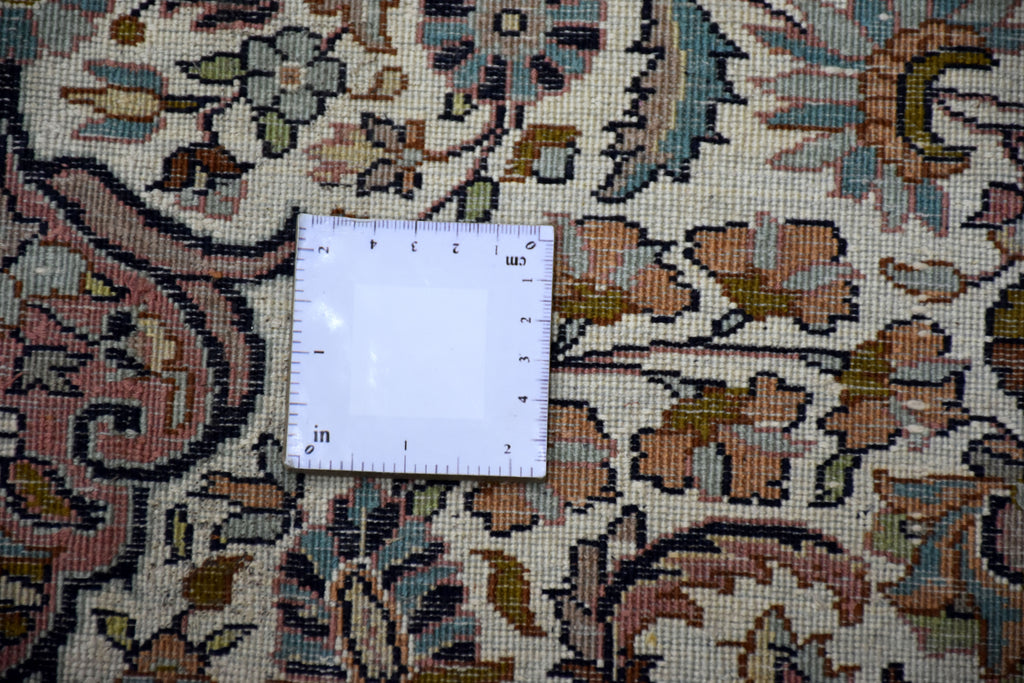 Kashan 999 Multi 122cm x 181cm (B.No. 250)