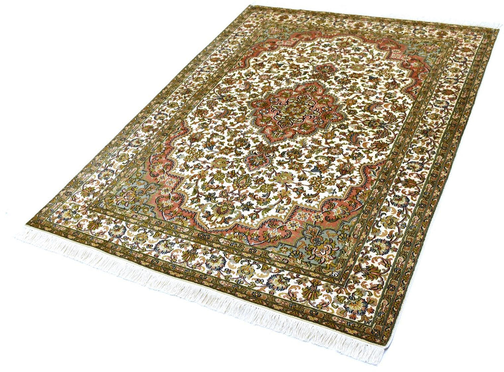 Kashan 9241 Multi 126cm x 185cm (B.No. 191)