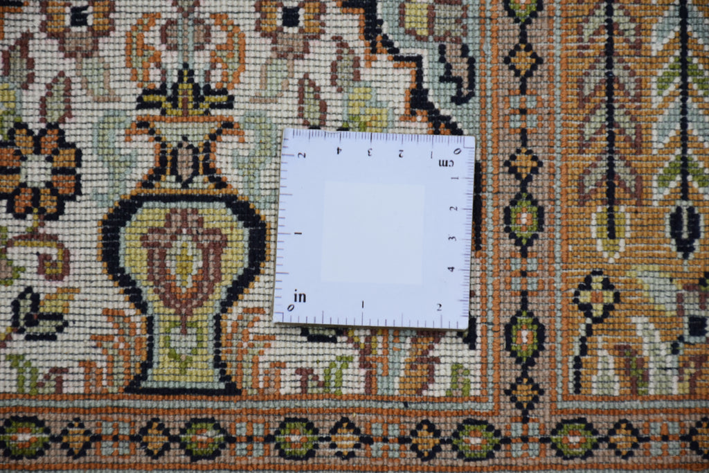 R.Taj 3348 Multi 91cm x 146cm (B.No. 74)