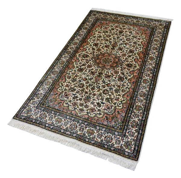 Kashan 5664 Multi 91cm x 157cm (B.No. 107)
