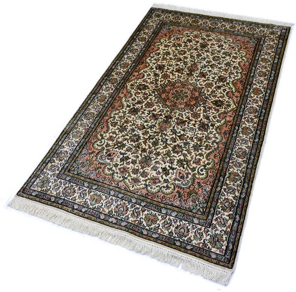 Kashan 5664 Multi 91cm x 157cm (B.No. 107)