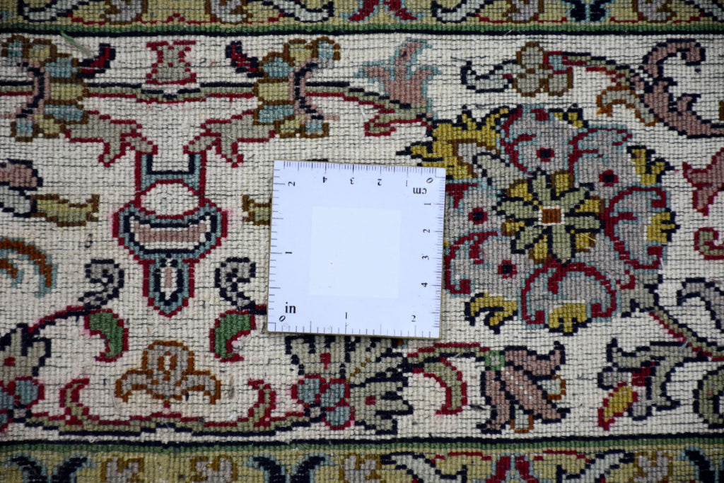 Kashan 8990 Multi 180cm x 254cm (B.No. 336)