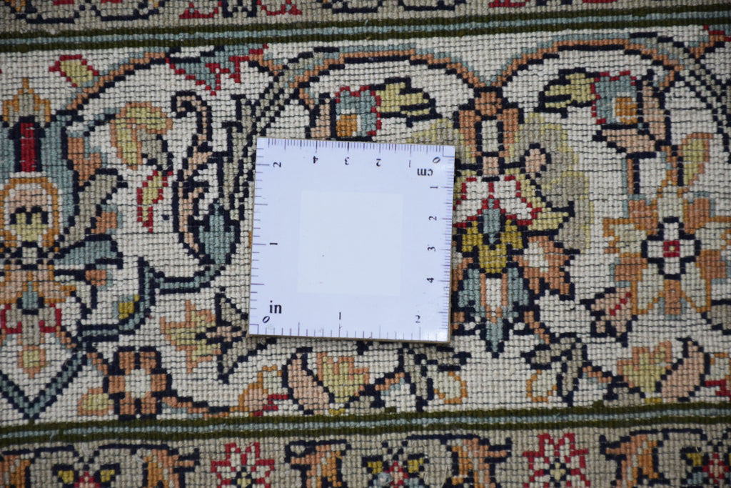 Kashan 6631 Multi 130cm x 185cm (B.No. 151)