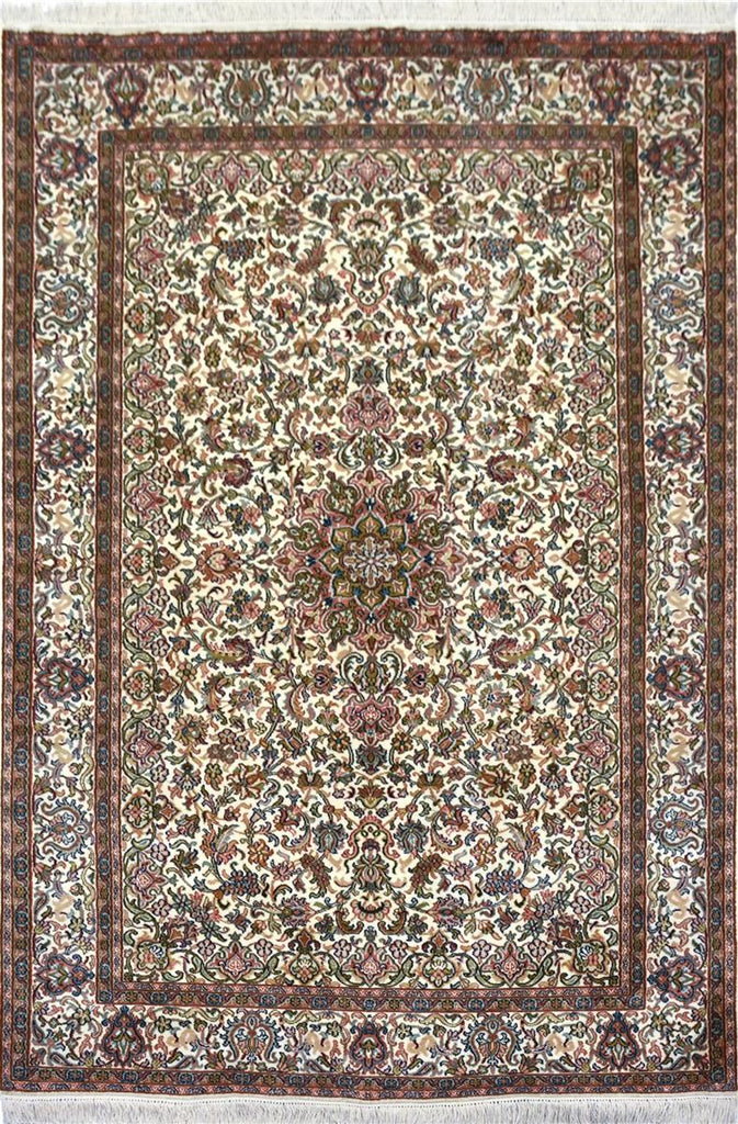 Kashan 8365 Multi 122cm x 184cm (B.No. 307)