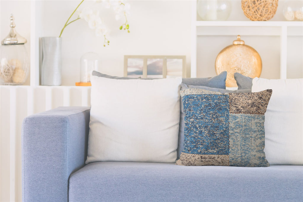 Jacquard Pillow 150