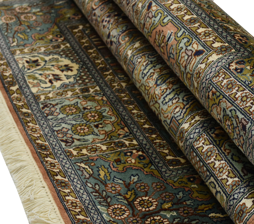 Hamadan 4074 Multi 94cm x 151cm (B.No. 66)