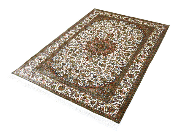 Kashan 11998 Multi 125cm x 187cm (B.No. 156)
