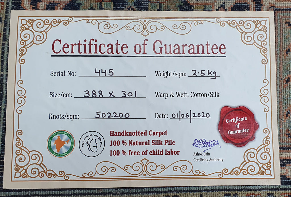 Boxes 2869 Multi 301cm x 388cm (B.No. 445)