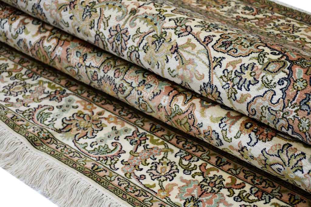 Kashan 8871 Multi 124cm x 198cm (B.No. 133)