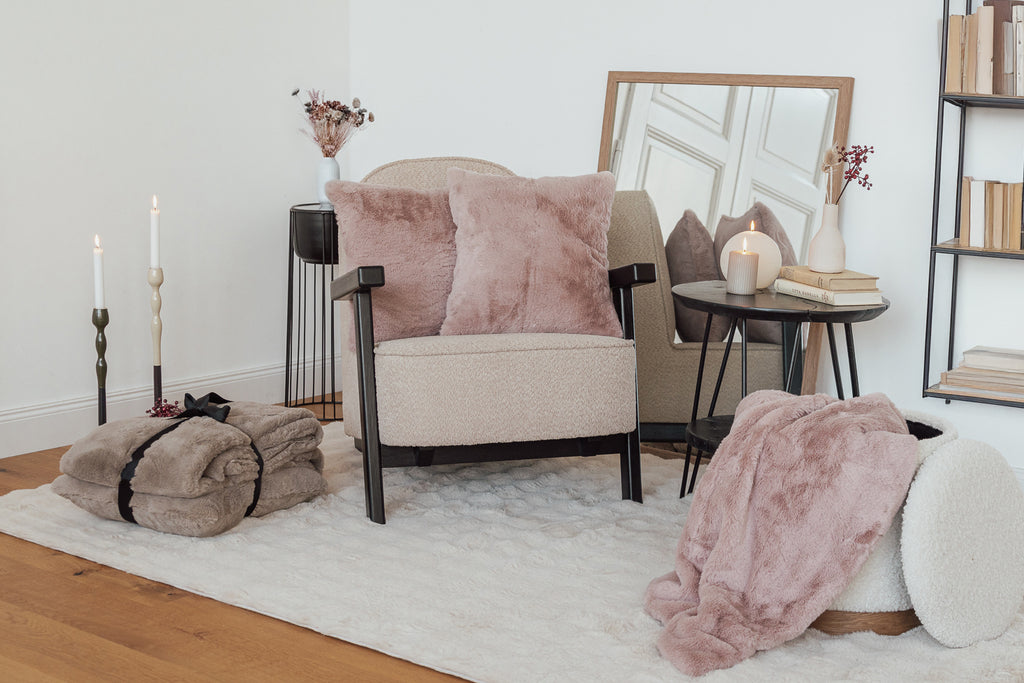 Dekokissen & Decke Aimee 600 2er-Set