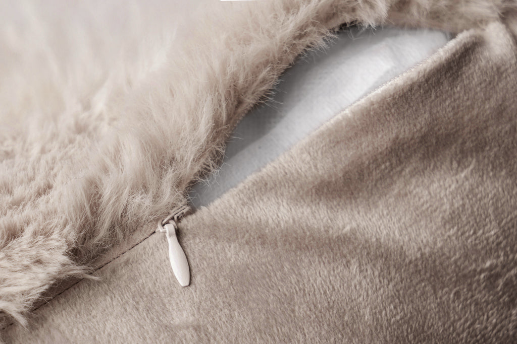 Dekokissen & Decke Aimee 600 2er-Set