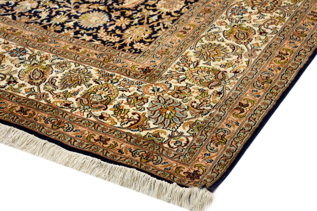 Allover 5107 Multi 270cm x 367cm (B.No. 428)