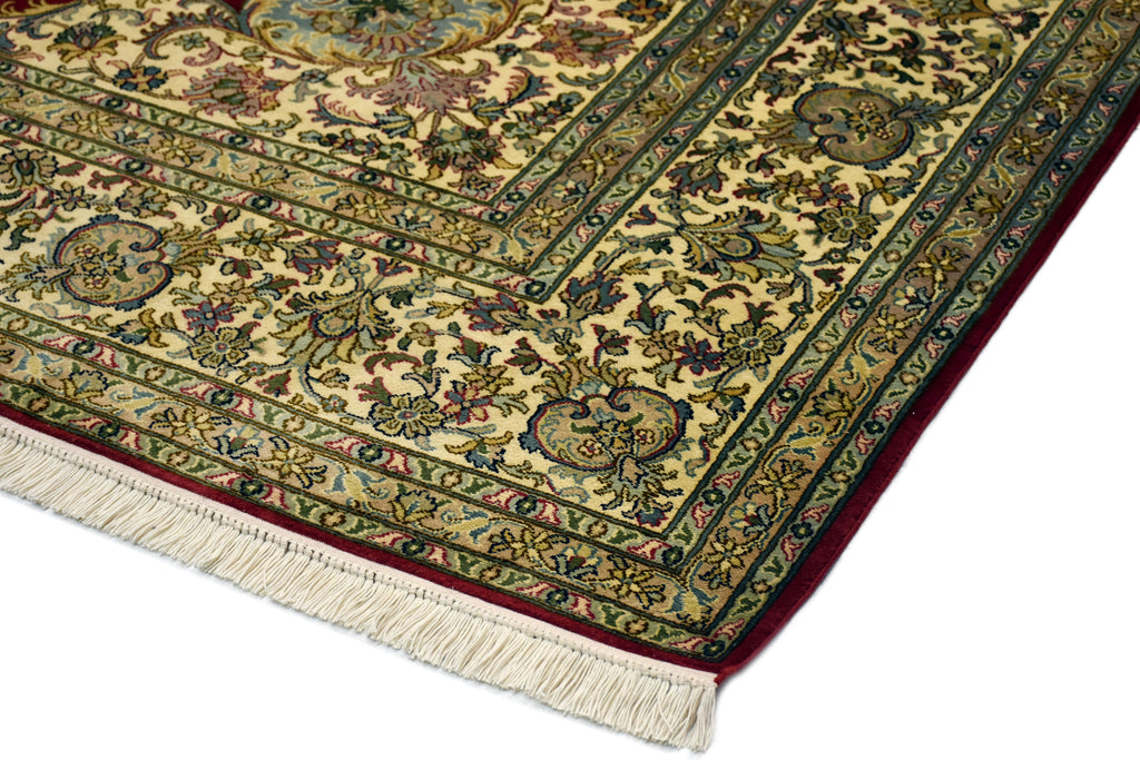 Kashan 999 Multi 220cm x 305cm (B.No. 372)