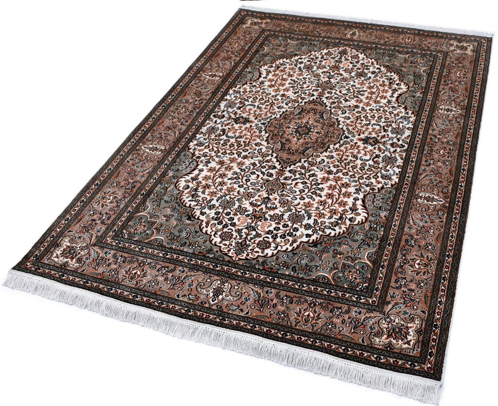 Kashan 8317 Multi 123cm x 191cm (B.No. 204)