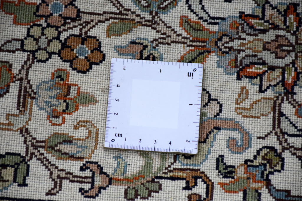 Kashan 4962 Multi 126cm x 186cm (B.No. 187)