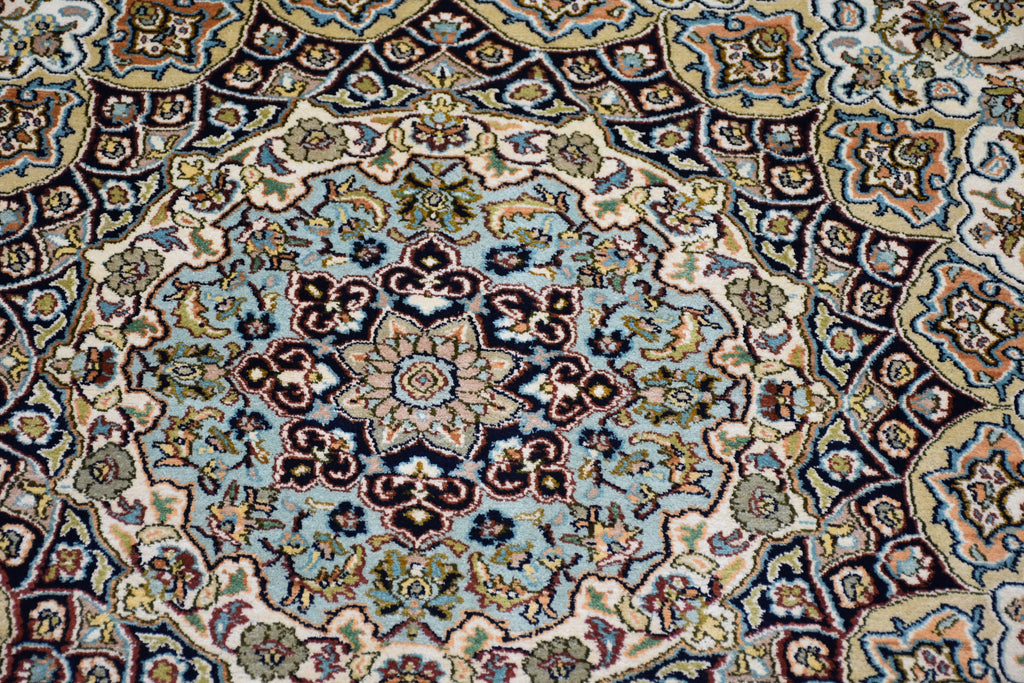 Gumakh 12421 Multi 124cm x 182cm (B.No. 302)