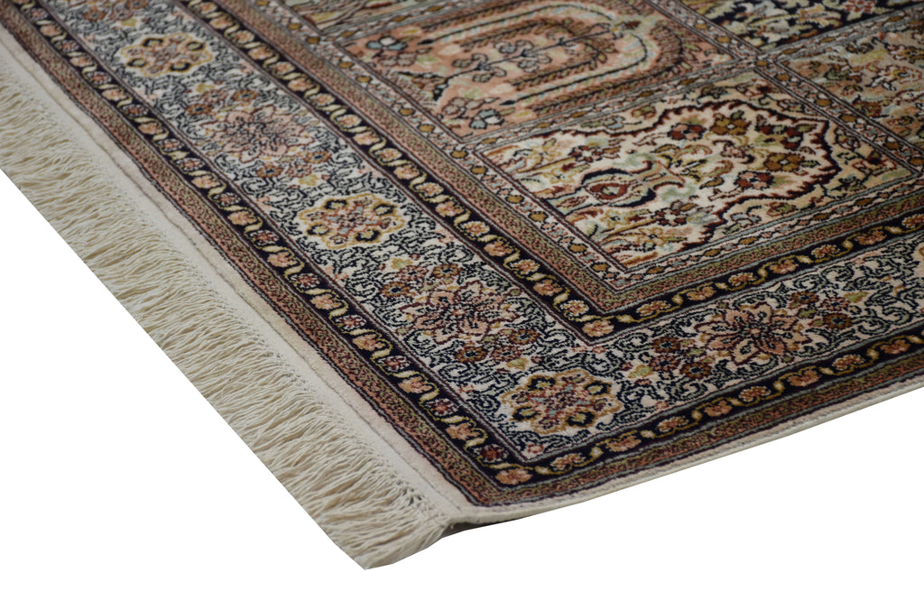 R.Taj 68 Multi 94cm x 151cm (B.No. 59)