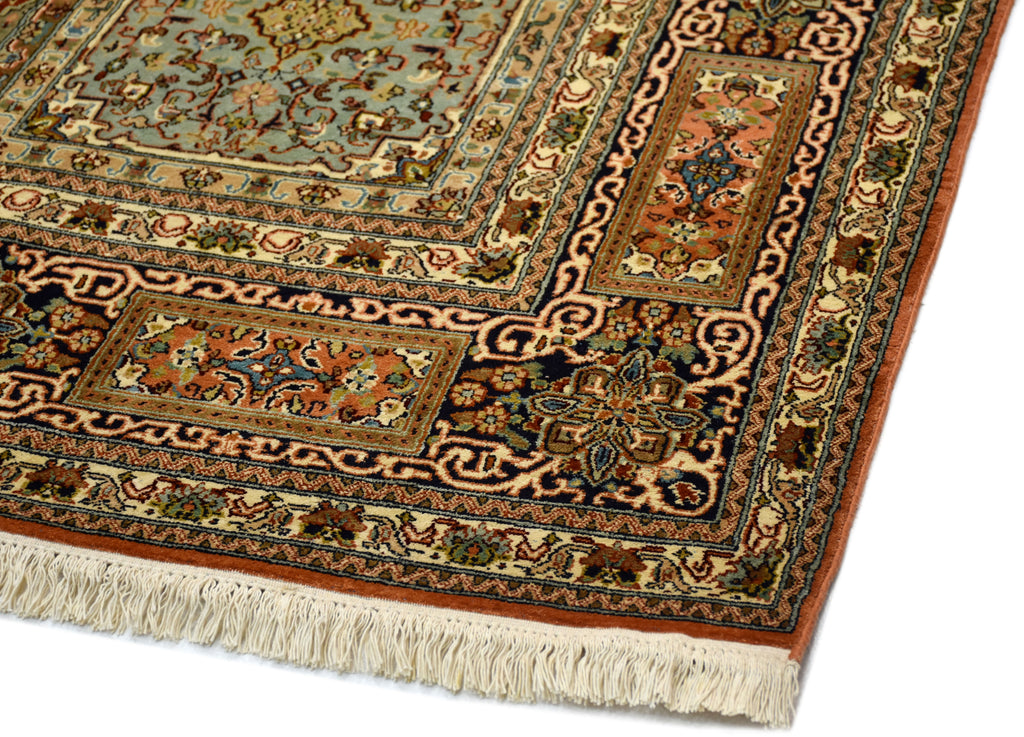 Boxes 2776 Multi 240cm x 340cm (B.No. 402)