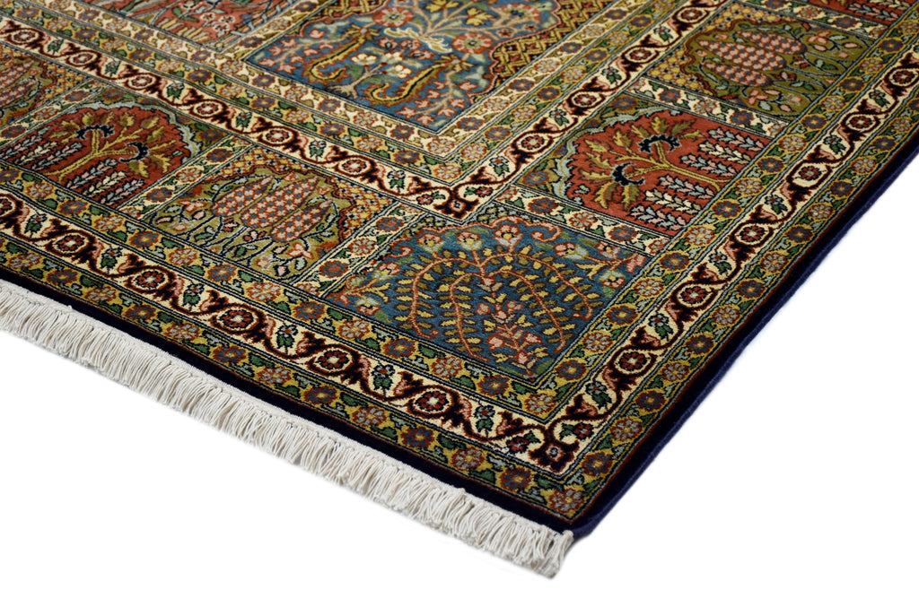 Hamadan 8467 Multi 247cm x 226cm (B.No. 390)