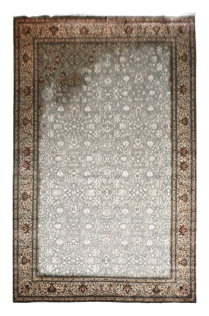 Allover 999 Multi 361cm x 545cm (B.No. 439)