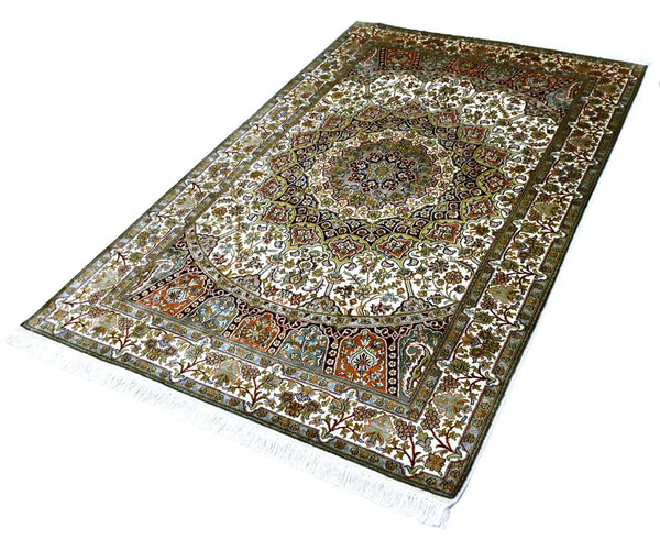 Gumakh 73 Multi 125cm x 197cm (B.No. 136)