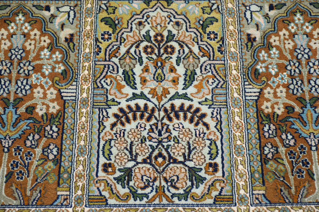 Hamadan 999 Multi 92cm x 150cm (B.No. 42)