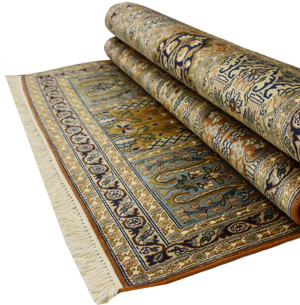 Hamadan 999 Multi 92cm x 150cm (B.No. 42)