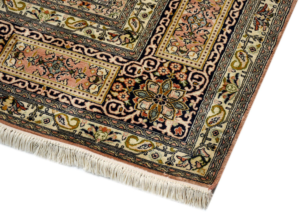 Boxes 999 Multi 311cm x 408cm (B.No. 446)