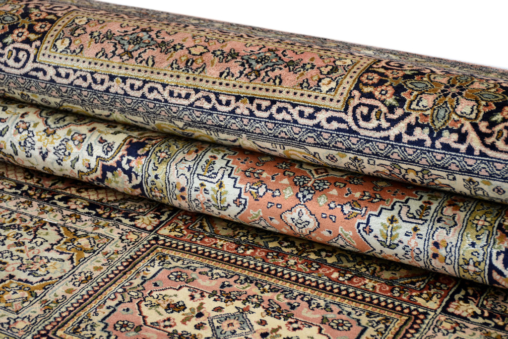 Boxes 999 Multi 311cm x 408cm (B.No. 446)