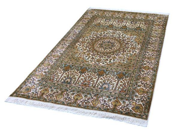 Kashan 8709 Multi 122cm x 185cm (B.No. 278)