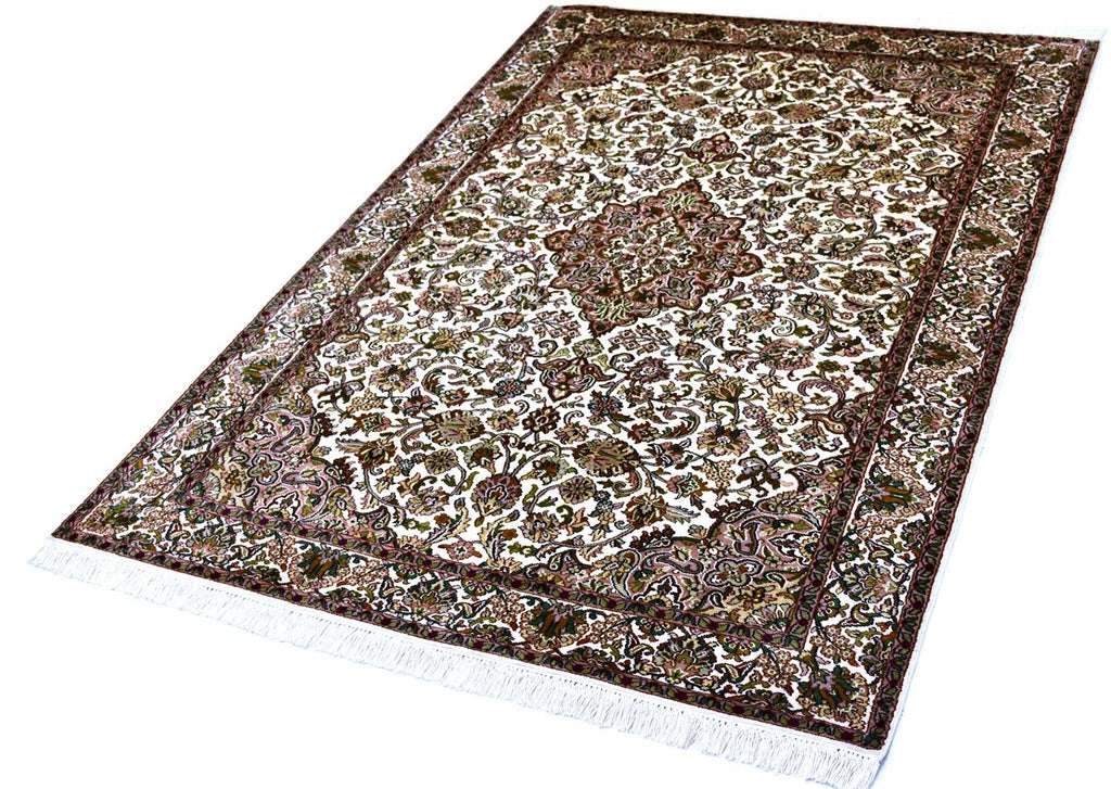 Kashan 9509 Multi 122cm x 181cm (B.No. 183)