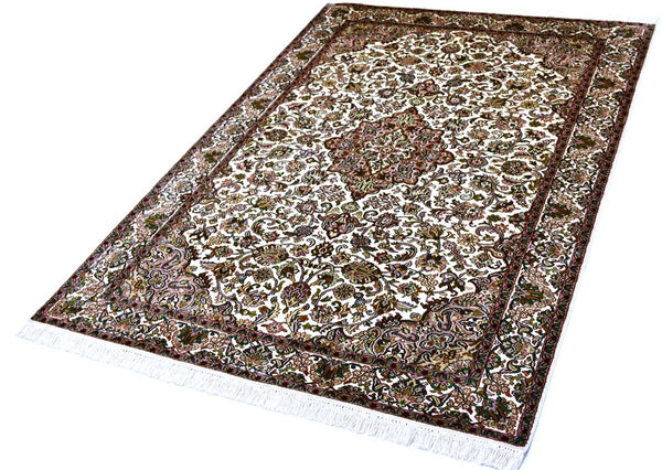 Kashan 9509 Multi 122cm x 181cm (B.No. 183)