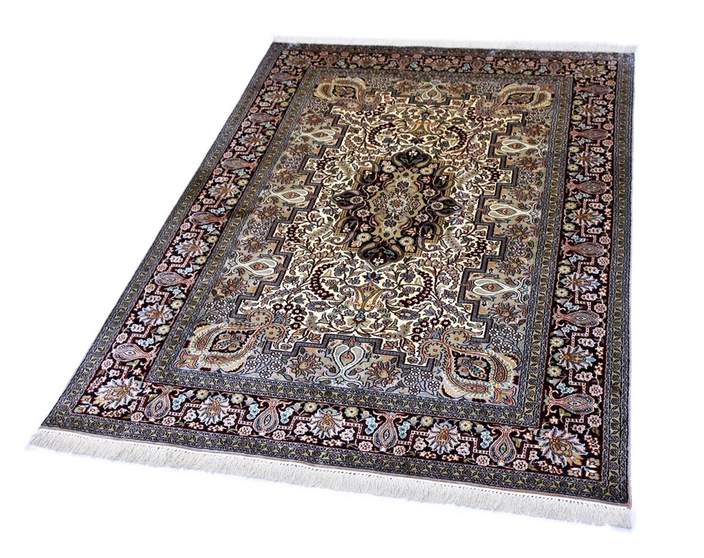 Kashan 9046 Multi 123cm x 182cm (B.No. 231)