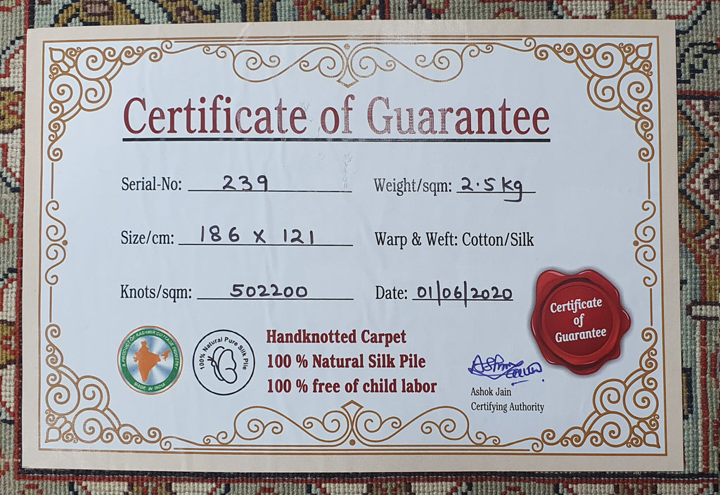 Kashan 9530 Multi 121cm x 186cm (B.No. 239)