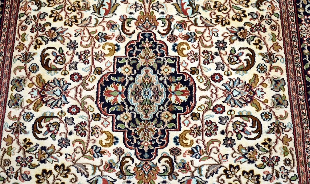 Kashan 11899 Multi 90cm x 156cm (B.No. 25)